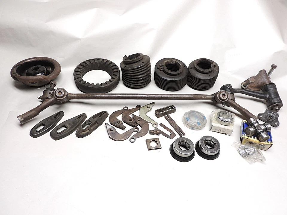 Datsun 510 1968-1972 eslabón central y brazo ralentí - ¡más otras brocas de suspensión bonitas! Foto 1 de 4