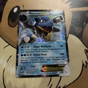 Blastoise EX 17/83 Generations Holo - Picture 1 of 2
