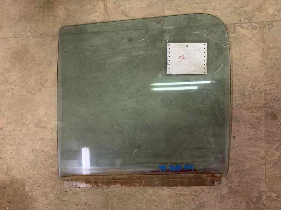 Vidrio para puerta trasera derecha Chevy GMC Suburban 1973-1980 y camioneta OEM Foto 1 de 1