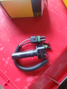 Wheel Speed Sensor Fits John Deere 7210 7410 7810 8100 8200 8300 8400 RE295936 - Picture 1 of 3