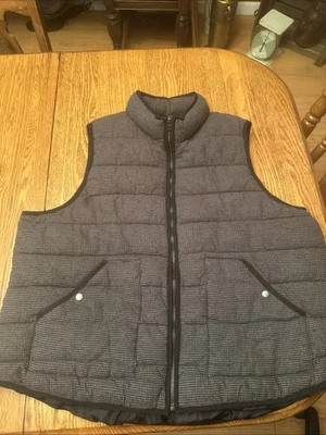 3X Ava & Viv Houndstooth Black and Gray Vest Women's Warm Fall Cozy Layering - Image 1 of 4