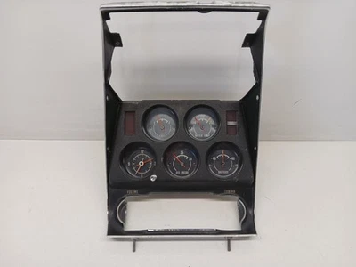 72-76 CORVETTE C3 CENTER DASH GAUGE CLUSTER  Foto 1 de 4