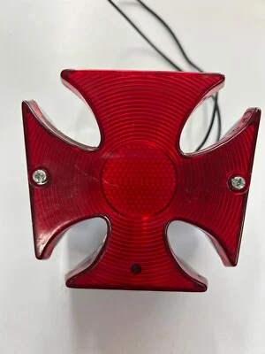 Drag Specialities Maltese Taillight Pre-Owned Used — 第 1/4 张图片