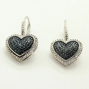 PENDIENTES REDONDOS DE CORAZÓN CON PALANCA DE DIAMANTES DE TERCIOPELO AZUL/BLANCO RODIO SOBRE LATÓN - Imagen 1 de 8