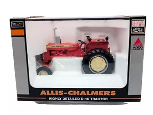 1/16 Allis Chalmers D-15 Highly Detailed Gas High-Crop Tractor Canadian 2009 - Picture 1 of 3