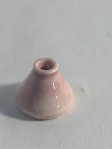 Steinzeug Vase 1:12 Maßstab Puppenhaus Miniatur rosa Krug Glas Pflanzgefäß Handgeworfen - Bild 1 von 6