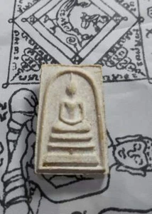 Thai buddha amulet phra somdej lp pree wat pikuntong  powerful  pendant . - Picture 1 of 2