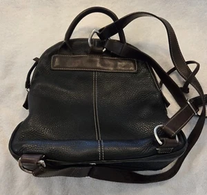 Vintage Dooney & Bourke Black / Brown Pebbled Leather Classic Zip Backpack Purse - Picture 1 of 4