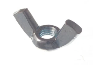 100 X M5 Ala BZP Tuercas Acero Zincado Intemperie Onestopdiy Nuevo - Imagen 1 de 1
