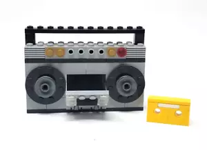 LEGO Classic Boombox del Set 10702 con Cinta de Cassette, (En Estado Usado). - Imagen 1 de 9