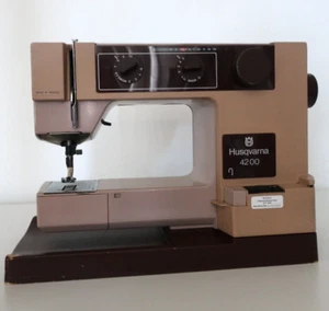 Husqvarna 4200 Sewing Machine - Made in Sweden, Untested, No Power Cable - Picture 1 of 13