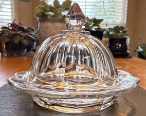 1940's Heisey Colonial Clear Glass Domed Lidded Butter Dish - Picture 1 of 12