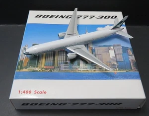 Phoenix Models Cathay  Pacific B777-300. B-HNH. 1:400 Scale. Rare. Brand New - Picture 1 of 8
