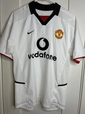 Camiseta Manchester United 2002 2003 visitante réplica adulto pequeña Foto 1 de 4