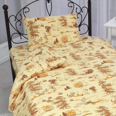 Winnie the Pooh Classic Pooh 3 Piece Duvet Cover Set Pillowcase Sheet Duvet Cove - Image 1 of 4