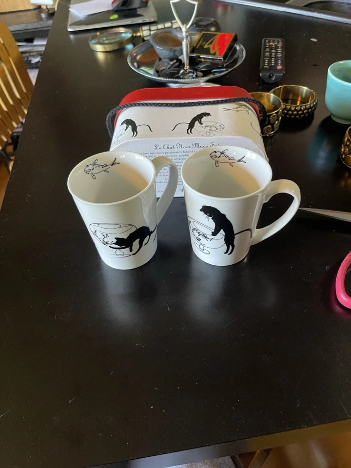 Le Chat Noir Ceramic Mug Set with Cat Design - Image 1 of 1