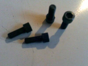 3/8" X 1" BSF TAPPO TESTA PRESA / VITI A BRUGOLA UNBRAKO X 4 - Foto 1 di 1