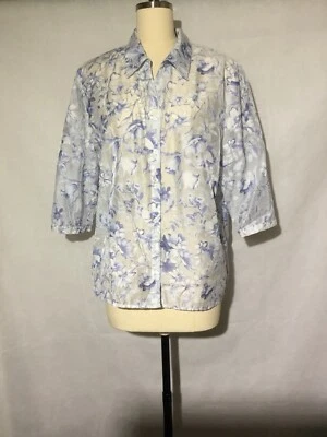   Women's Blouse Sz Medium / P Blue Floral Semi-Sheer 3/4 Sleeves Front Buttons - Image 1 of 4