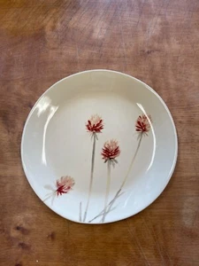 Plato de ensalada de algodoncillo de flores silvestres cajón y barril 9" 1 ea 10 disponible - Imagen 1 de 3