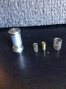 TASCAM MS-16 Reel to Reel 1” Tape Machine TENSION ARM ROLLER ASSEMBLY with CAP. - Picture 1 of 3