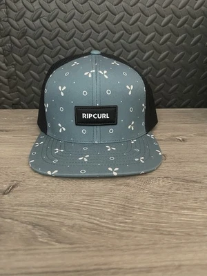 Men’s Ripcurl Hat Blue And Black SnapBack Preowned - Image 1 of 4