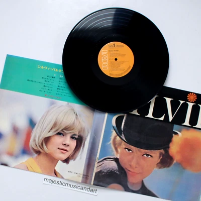 RARE GATEFOLD COVER VINTAGE VINYL SYLVIE VARTAN SYLVIE LP NM - Image 1 of 4