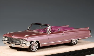 wonderful resin-modelcar 1/43 CADILLAC SERIES 62 CONVERTIBLE  1962 pink metallic - Image 1 of 3