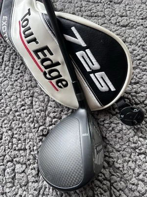 Tour Edge Exotics E725 15° Fairway 3 Wood Rh Stiff w/HC New Jumbo Grip - Image 1 of 4