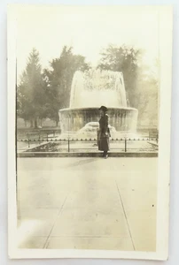 RPPC Waite Fountain Woman Vintage Postcard Oregon Wilson Avenue Park Artistic - Picture 1 of 2