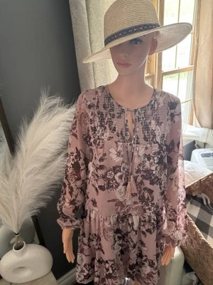 Свежий, элегантный, повседневное платье с цветочным принтом, экспресс бренд, мягкий фиолетовый - Изображение 1 из 4