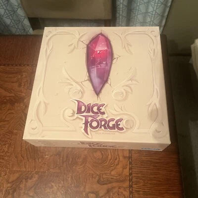 Dice Forge 棋盘游戏 RPG 幻想 Libellud 出品 - 100% 完整 — 第 1/3 张图片