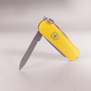 Victorinox Classic SD Swiss Army Knife 58mm Yellow - Picture 1 of 5