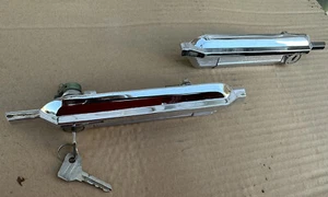 Lamborghini Espada exterior door handles + Keys Maniglie Porta new old stock - Foto 1 di 14