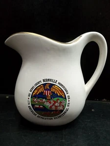 Vintage McCoy #365 Zweihundertjähriger Krug Goldrand Bernville PA Werbe Kirche - Bild 1 von 12