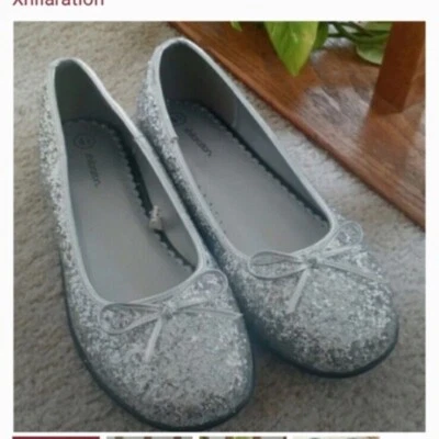 Pisos de ballet plateados brillantes para niñas talla 4,5 nuevos sin caja Foto 1 de 4