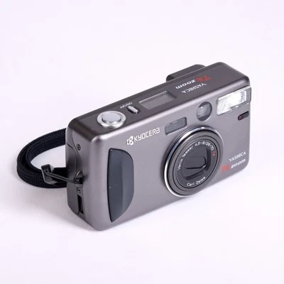Пленочная камера Kyocera Yashica T4 Zoom 35 мм компактная - Изображение 1 из 4