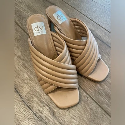 Сандалии Dolce Vita на обнаженном/нейтральном каблуке размер 7,5 - Изображение 1 из 4