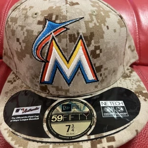 Miami Marlins 2013 Memorial Day 7 3/4 New Era Hat - Picture 1 of 3