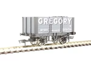 DAPOL 4F-072-009. 7 Planken offener Wagen - Gregory No 109. Epoche 3. Spur O - Bild 1 von 3