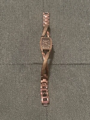 DKNY Glitz Crossover Stainless Steel Ladies Watch/Ref NY8612/calibre Ronda 1 - Image 1 of 4