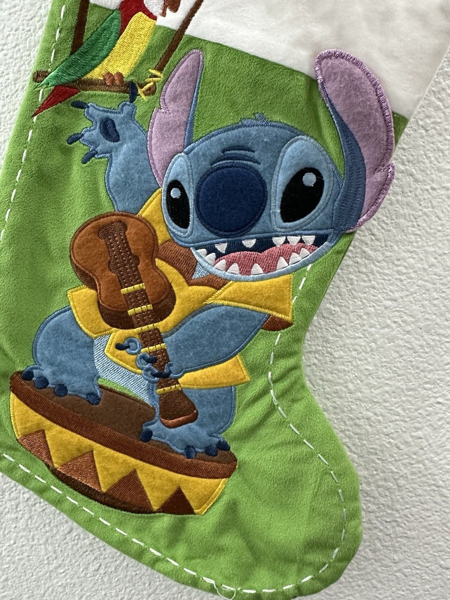 ウォルトディズニー　クリスマス 靴下　ストッキング ダッフィー2003　未使用品 Disney Holiday Stockings 1968 Now for sale | eBay