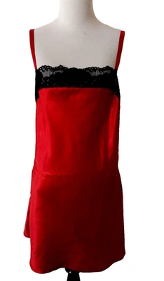 Красный шелковистый Chemise Negligee Med черный кружевной регулируемый спагетти ремни Sleepwear - Изображение 1 из 4
