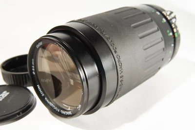 Vivitar 70-300mm f4.2-5.6 Manual Focus Zoom Lens Nikon F (AIS) Mount - Image 1 of 4