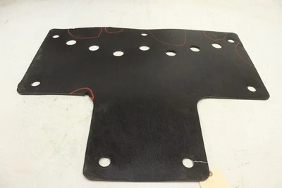 Placa de deslizamiento central Can-Am Commander 1000 LTD 17 705007055 51426 Foto 1 de 4