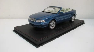 1:18 DNA COLLECTIBLES VOLVO C70 CONVERTIBLE BLUE RESIN CARS - Picture 1 of 9