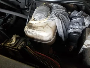 Brake Master Cylinder Fits 06-10 COMMANDER 633834 - Picture 1 of 8