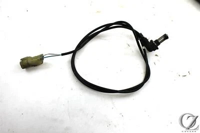Sensor de velocidad ABS delantero 13 Triumph Speed Triple R ABS 1050 Foto 1 de 4