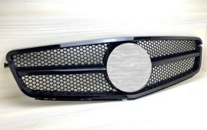 Front Grille Glossy Black C63 Look FOR '2008-'2013 Mercedes Benz W204 C Class - Imagen 1 de 1