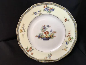 Theodore Haviland Limoges Montreux 9&3/4" Dinner Plate Floral Gold Edges - Picture 1 of 12