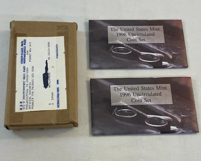 PAIR Complete 1992 P and D Mint Set OGP/COA + Roosevelt West Point Mint Dime - Image 1 of 4